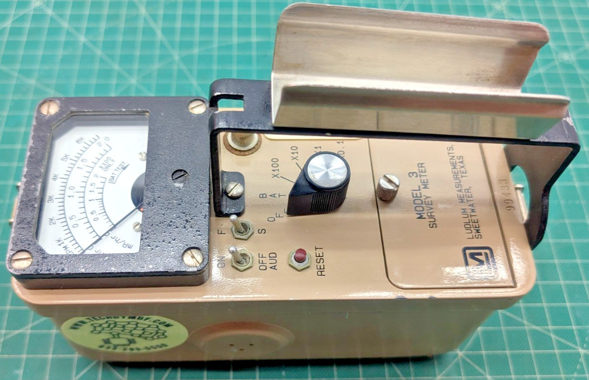 1x CLEAN BNC Ludlum Model 3 Survey Meter  44-9 2026 Calibrated, and GUARANTEED