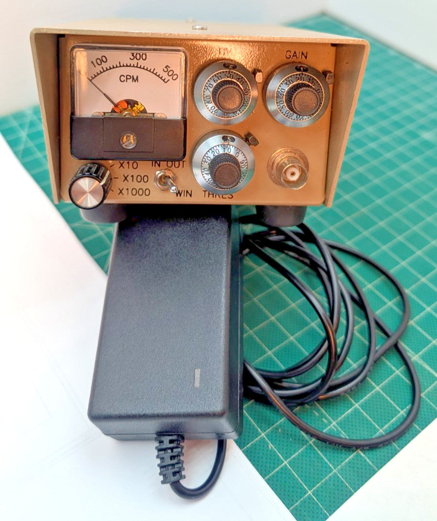 Ludlum Benchtop Rate Meter 440-8 BNC + Data Out + Manuals! Tested + Guarante