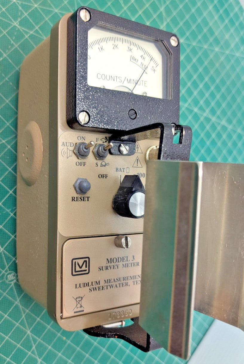 1x REPAIR Battery Compartment for LUDLUM Meters model 3, 12, 14C, 2241 etc.