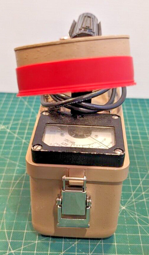 1x CLEAN Ludlum Model 3 Survey Meter  44-9 Tested, Calibrated, and GUARANTEED