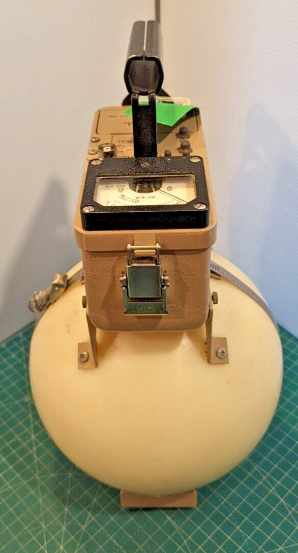 2026 Factory Calibrated Ludlum Model 12-4 Neutron with Travel Case Guaranteed