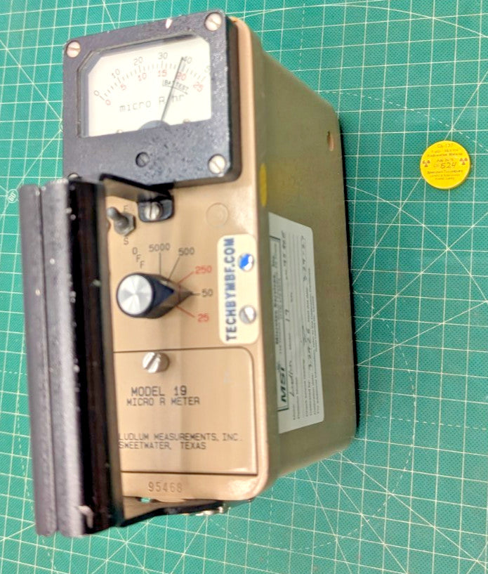 1x Guaranteed & 2026 Calibrated Ludlum Model 19 NaI Micro R Meter With Hard Case