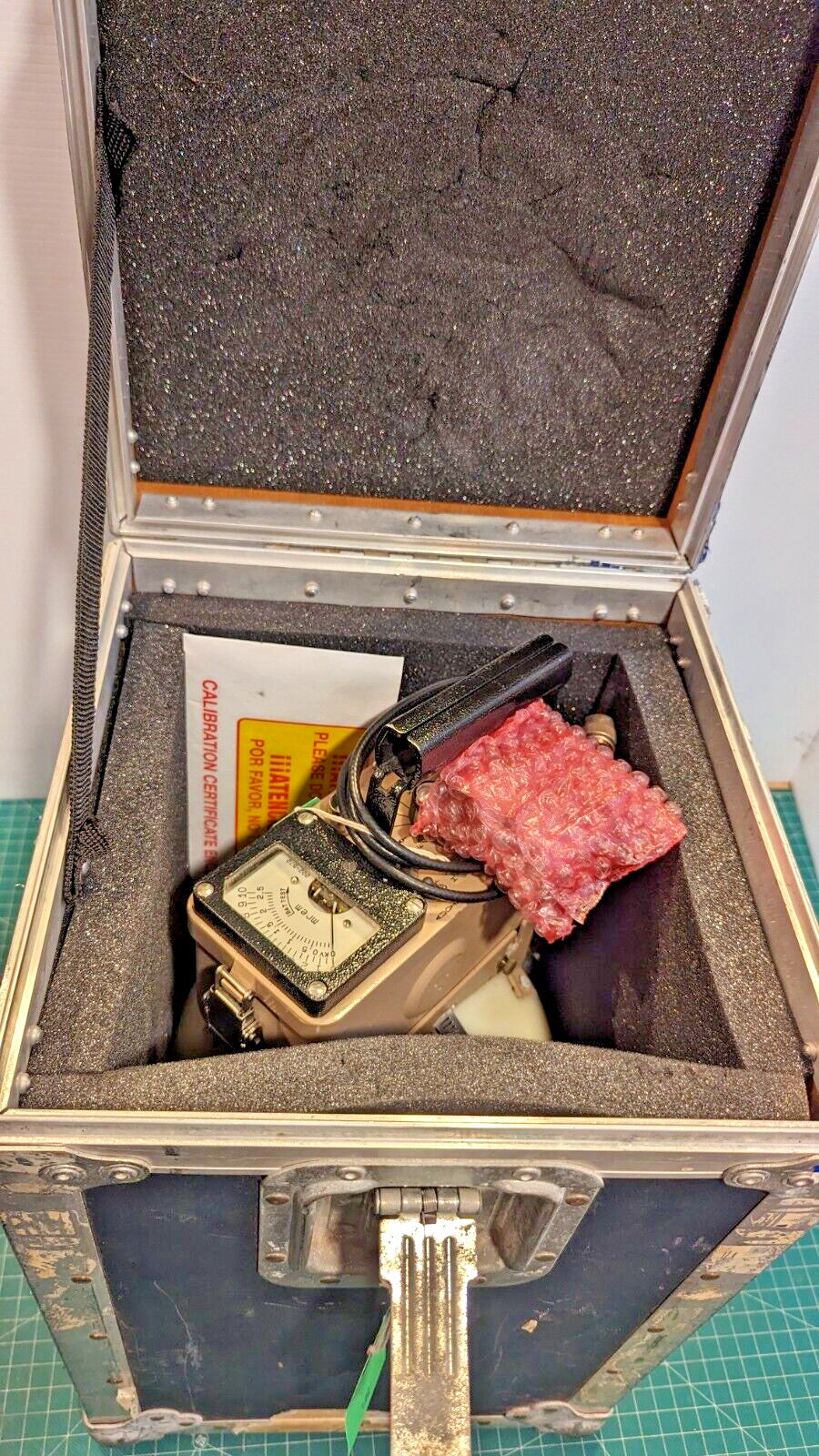 2026 Factory Calibrated Ludlum Model 12-4 Neutron with Travel Case Guaranteed