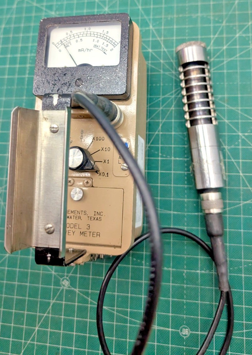 1x 2025 Calibrated Ludlum Model 3 with 44-6 and hard side case 1yr Guarantee!