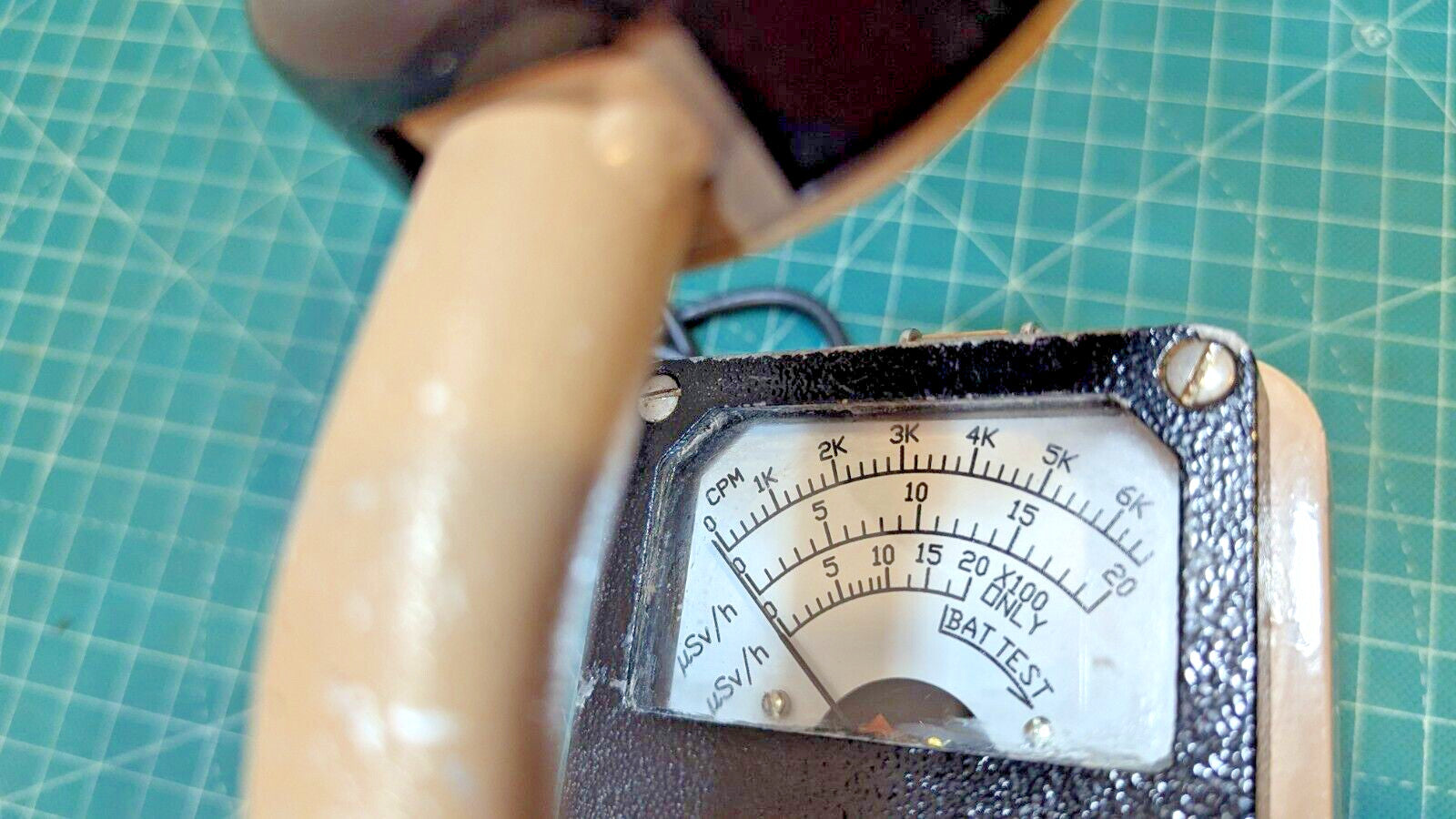 µSv Scale!! Guaranteed & 2026 Calibrated! Ludlum Model 3 + 44-9 Probe +Case