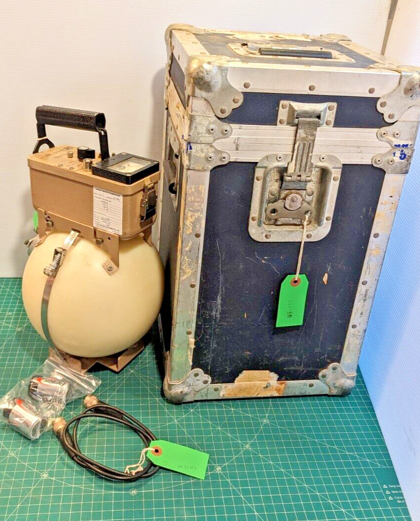 2026 Factory Calibrated Ludlum Model 12-4 Neutron with Travel Case Guaranteed