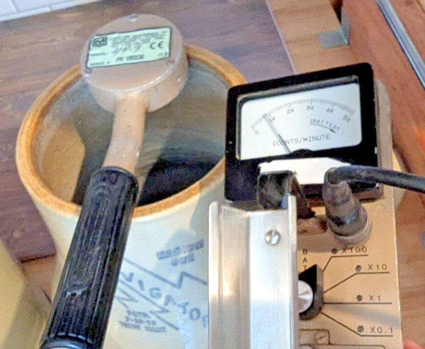 1x CLEAN Ludlum Model 3 Survey Meter  44-9 Tested, Verified, and GUARANTEED